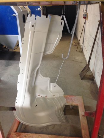 Inner fender in primer.jpg